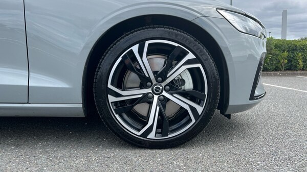 Used Volvo V60 2025 for sale - 75709979: Photo 16