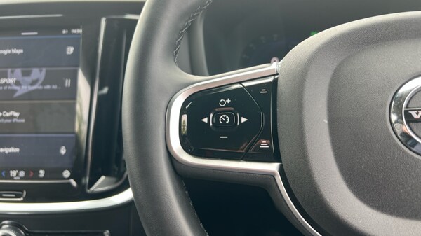 Used Volvo V60 2025 for sale - 75709979: Photo 18