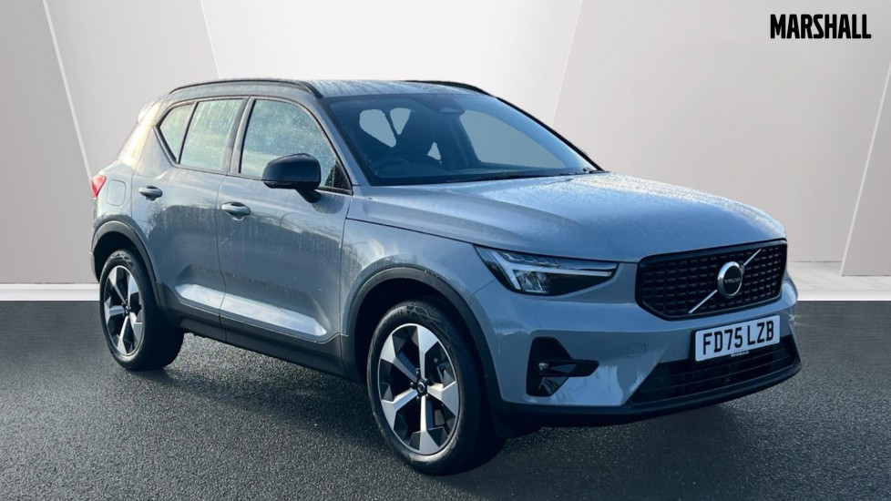 Used Volvo XC40 2025 for sale - 76874597: Photo 1