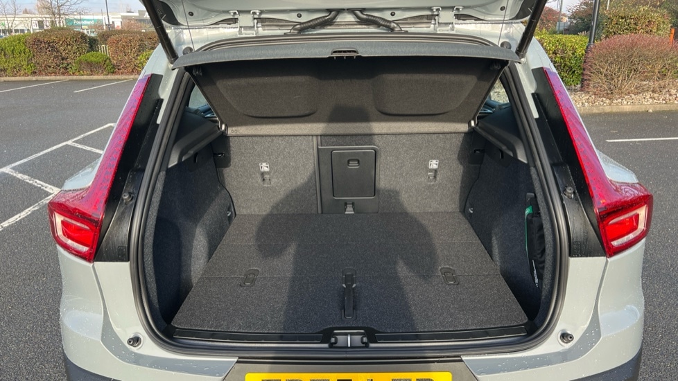 Used Volvo XC40 2025 for sale - 76874597: Photo 17