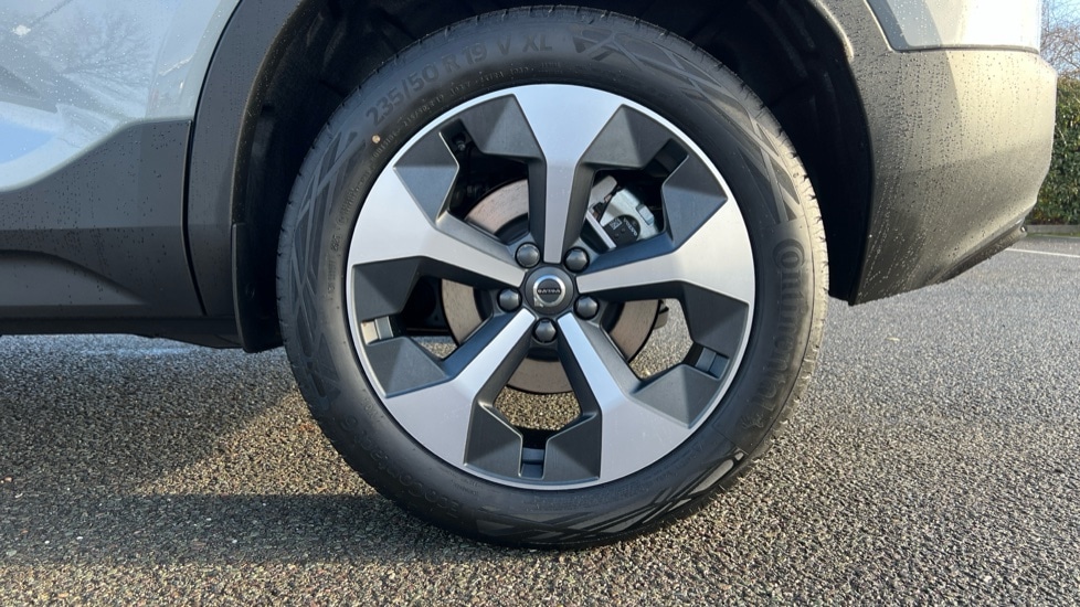 Used Volvo XC40 2025 for sale - 76874597: Photo 26