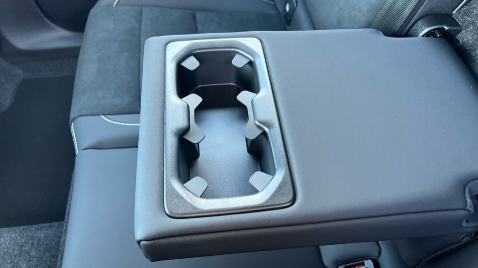 Used Volvo XC40 2025 for sale - 76874597: Photo 31