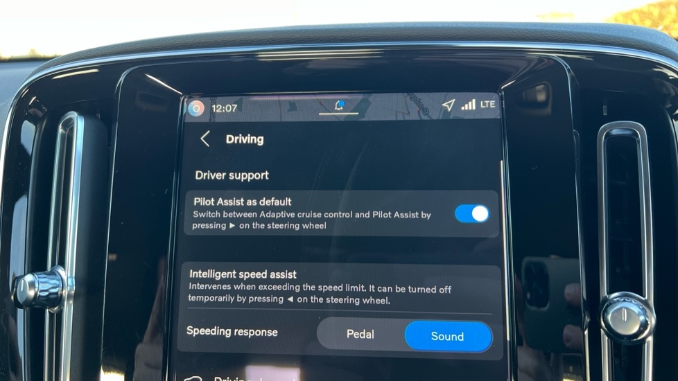 Used Volvo XC40 2025 for sale - 76874597: Photo 39