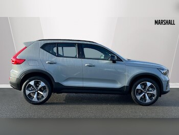 Used Volvo XC40 2025 for sale - 76874597: Photo