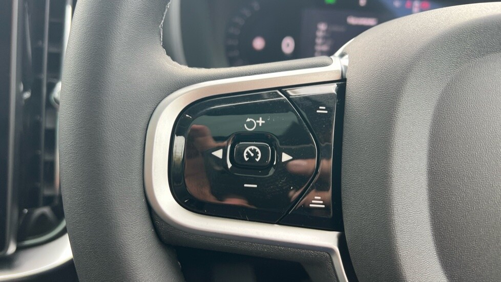 Used Volvo XC90 2025 for sale - 76062003: Photo 18