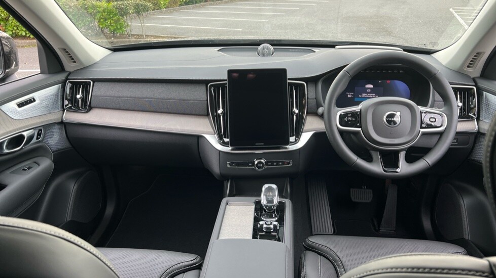 Used Volvo XC90 2025 for sale - 76062003: Photo 21