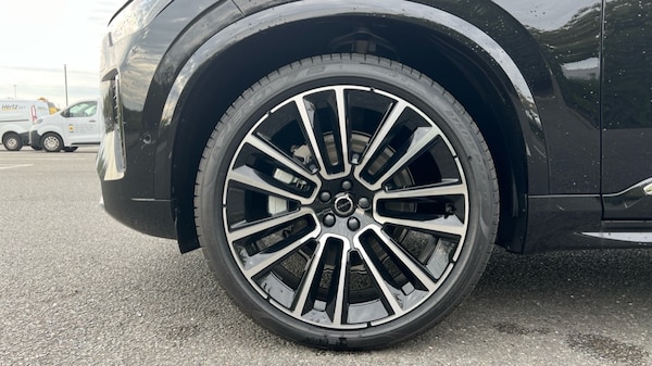 Used Volvo XC90 2025 for sale - 76062003: Photo 25