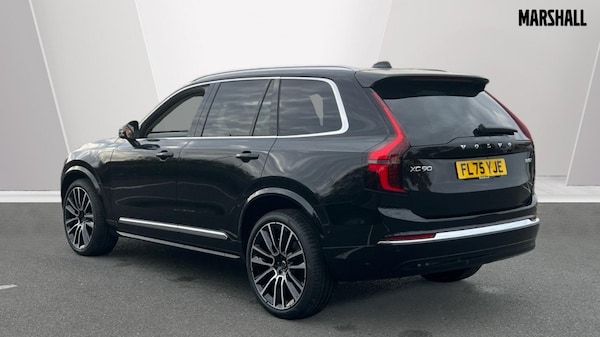 Used Volvo XC90 2025 for sale - 76062003: Photo 2