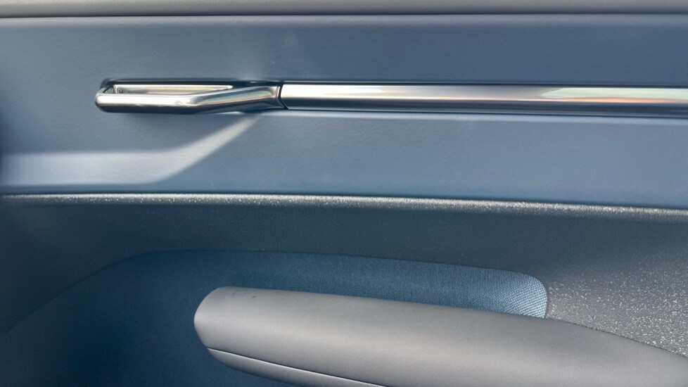 Used Volvo EX30 2025 for sale - 76146234: Photo 15