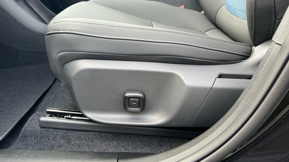 Used Volvo EX30 2025 for sale - 76146234: Photo 30