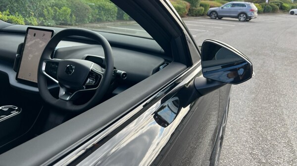 Used Volvo EX30 2025 for sale - 76146234: Photo 46