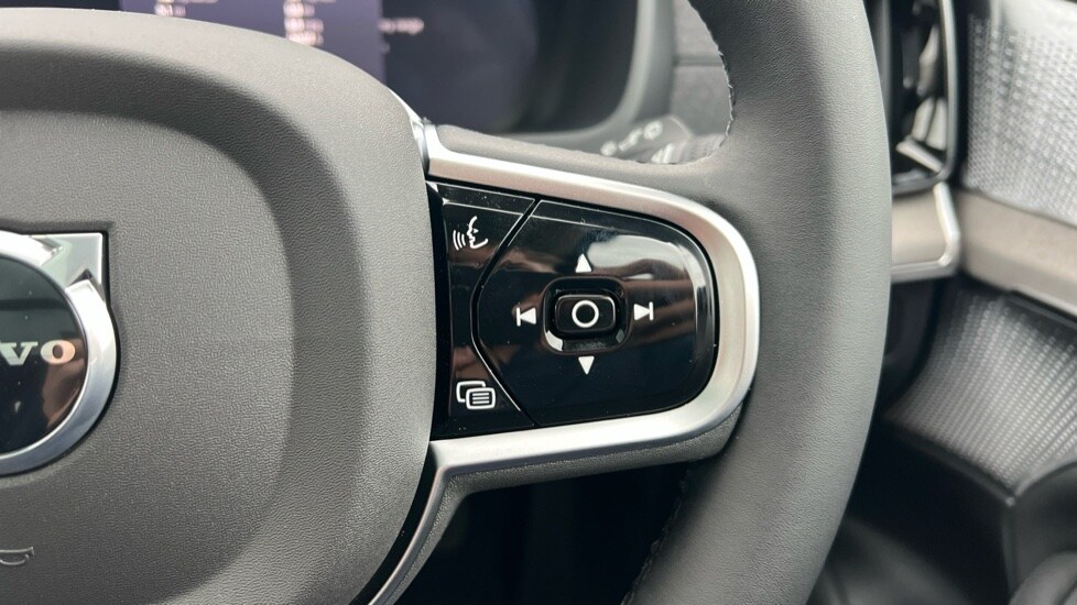 Used Volvo XC90 2025 for sale - 76062006: Photo 19