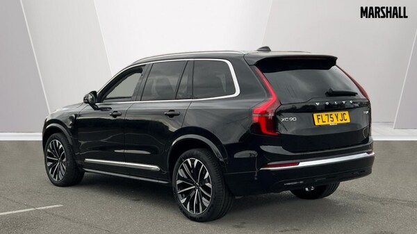 Used Volvo XC90 2025 for sale - 76062006: Photo 2
