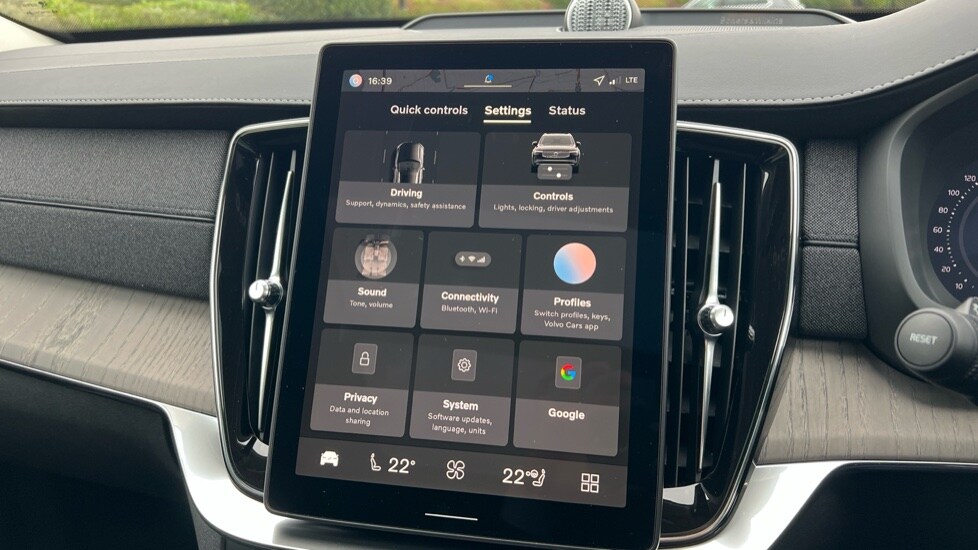 Used Volvo XC90 2025 for sale - 76062006: Photo 39