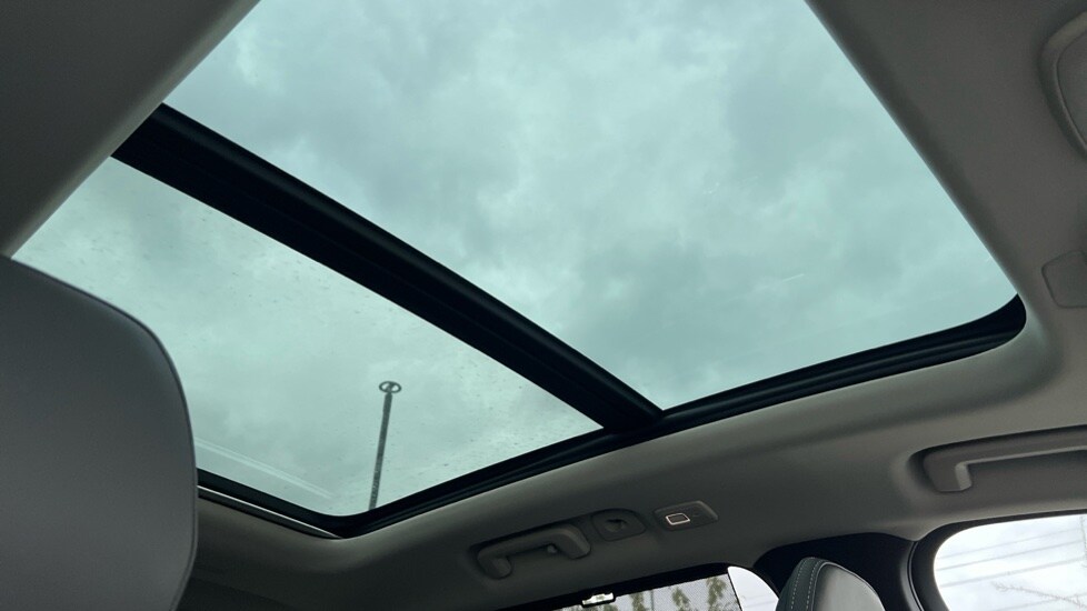 Used Volvo XC90 2025 for sale - 76062006: Photo 43