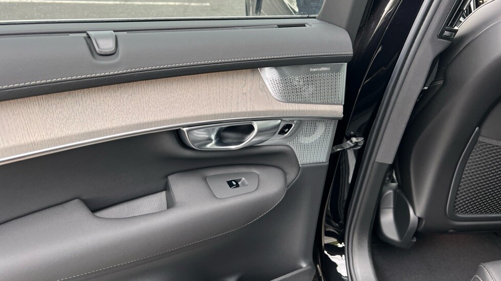 Used Volvo XC90 2025 for sale - 76062006: Photo 45