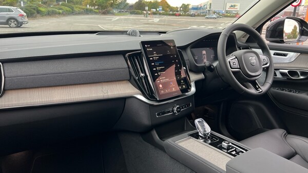 Used Volvo XC90 2025 for sale - 76062006: Photo 4