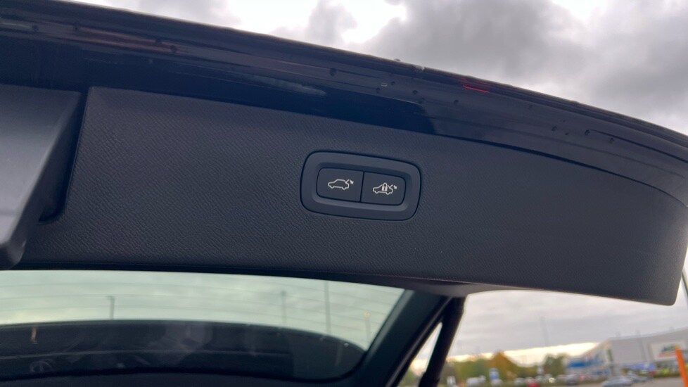 Used Volvo XC90 2025 for sale - 76062006: Photo 60