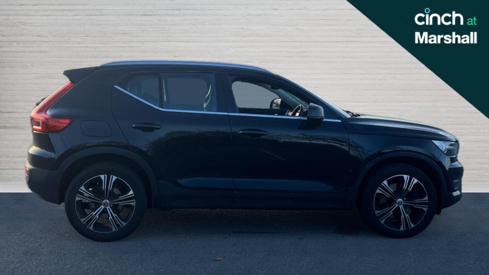 Used Volvo XC40 2020 for sale - 76593711: Photo 2