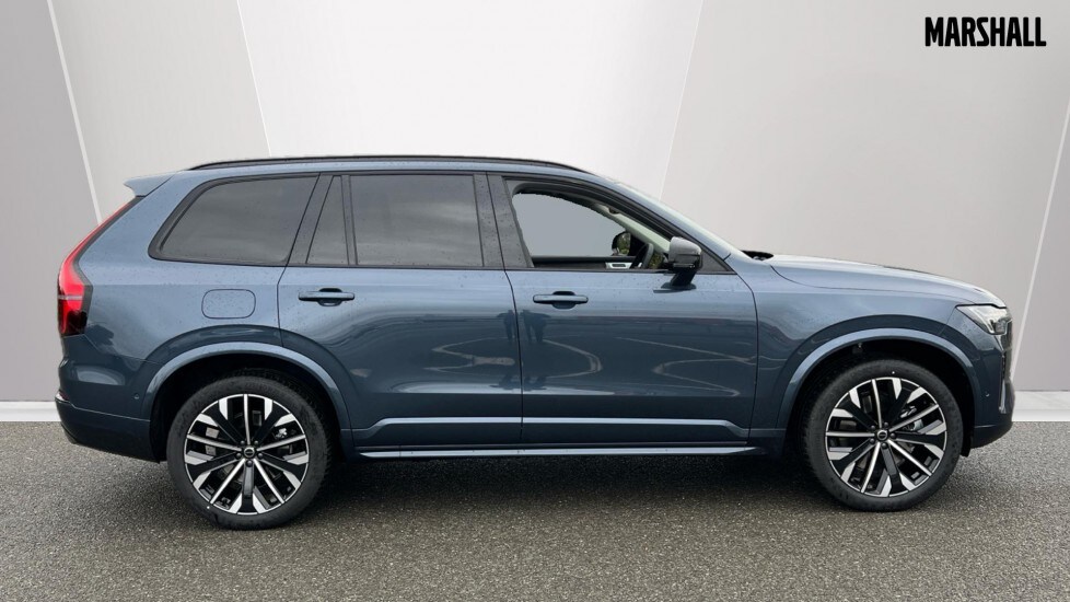 Used Volvo XC90 2025 for sale - 76146131: Photo 3