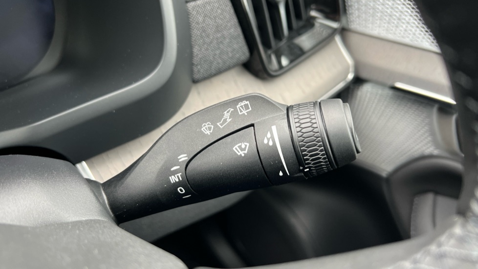 Used Volvo XC90 2025 for sale - 76146131: Photo 30