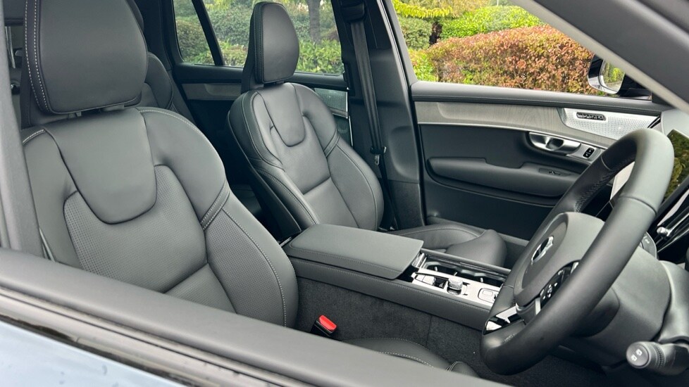Used Volvo XC90 2025 for sale - 76146131: Photo 9