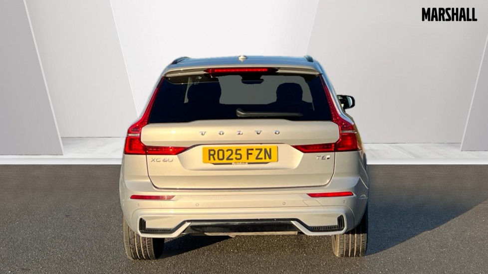 Used Volvo XC60 2025 for sale - 76999517: Photo 13