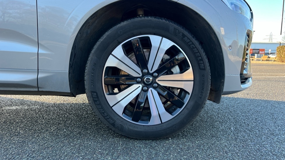 Used Volvo XC60 2025 for sale - 76999517: Photo 16