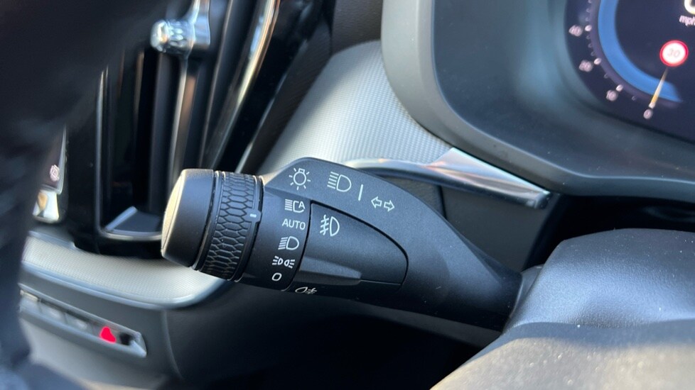 Used Volvo XC60 2025 for sale - 76999517: Photo 29