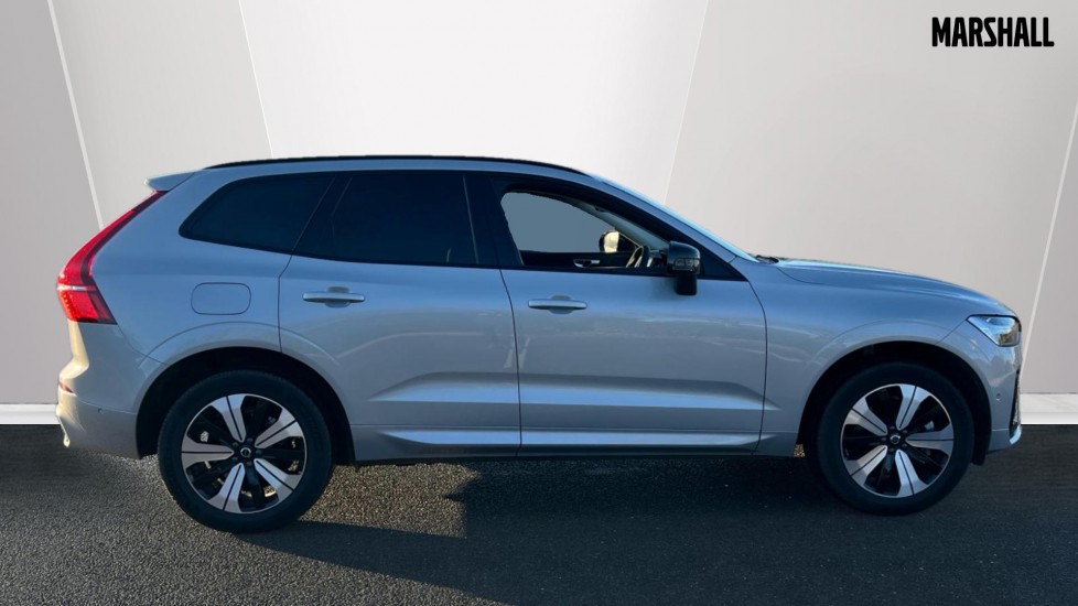 Used Volvo XC60 2025 for sale - 76999517: Photo 3