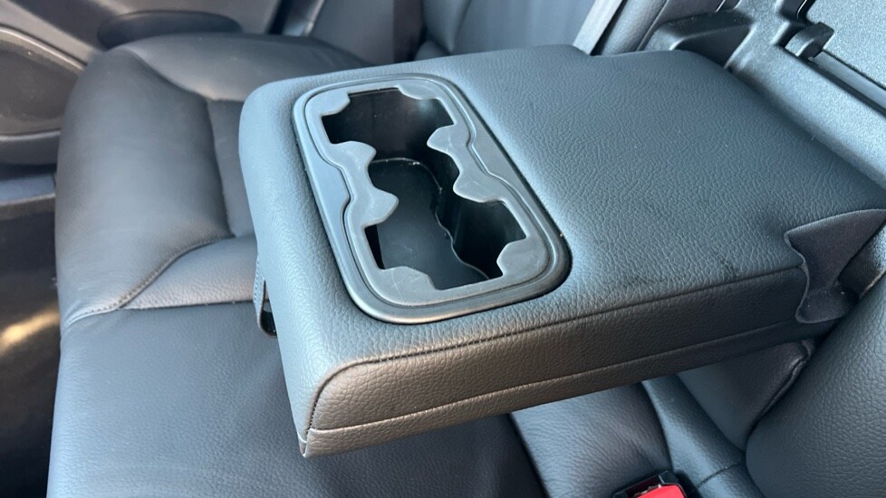 Used Volvo XC60 2025 for sale - 76999517: Photo 31