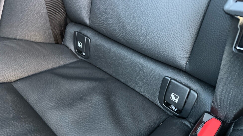 Used Volvo XC60 2025 for sale - 76999517: Photo 50