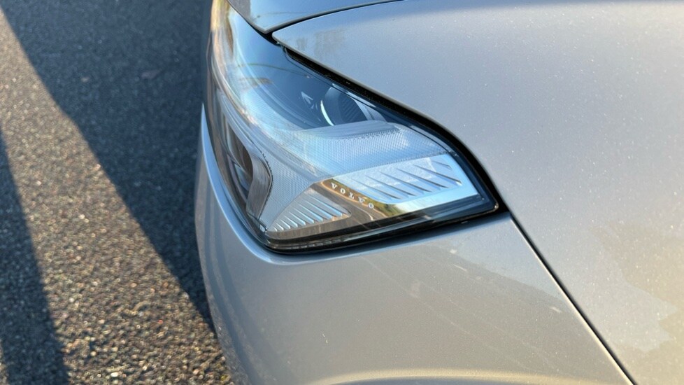 Used Volvo XC60 2025 for sale - 76999517: Photo 52