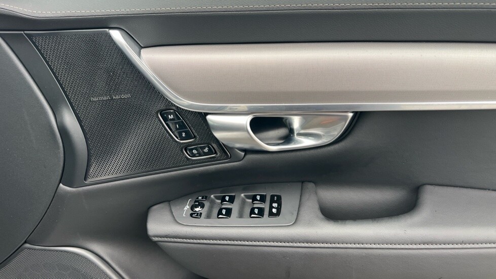 Used Volvo V90 2025 for sale - 76533690: Photo 15