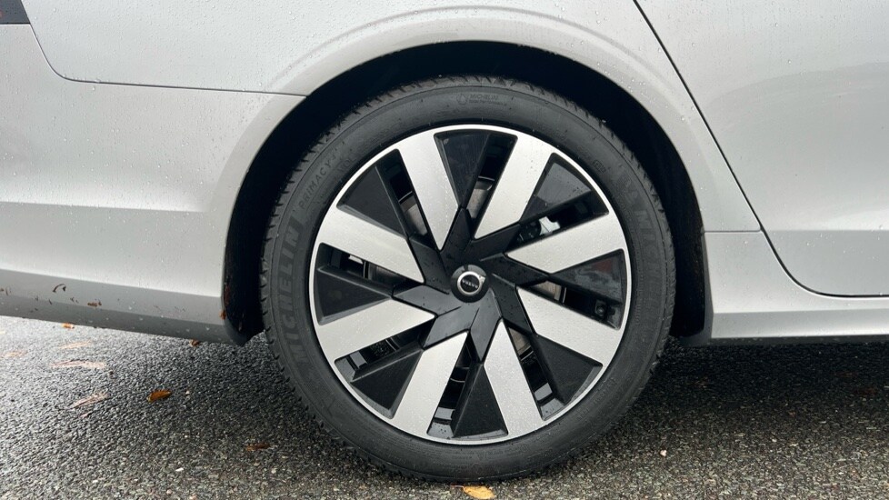 Used Volvo V90 2025 for sale - 76533690: Photo 24