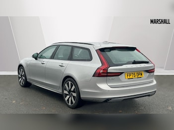 Used Volvo V90 2025 for sale - 76533690: Photo
