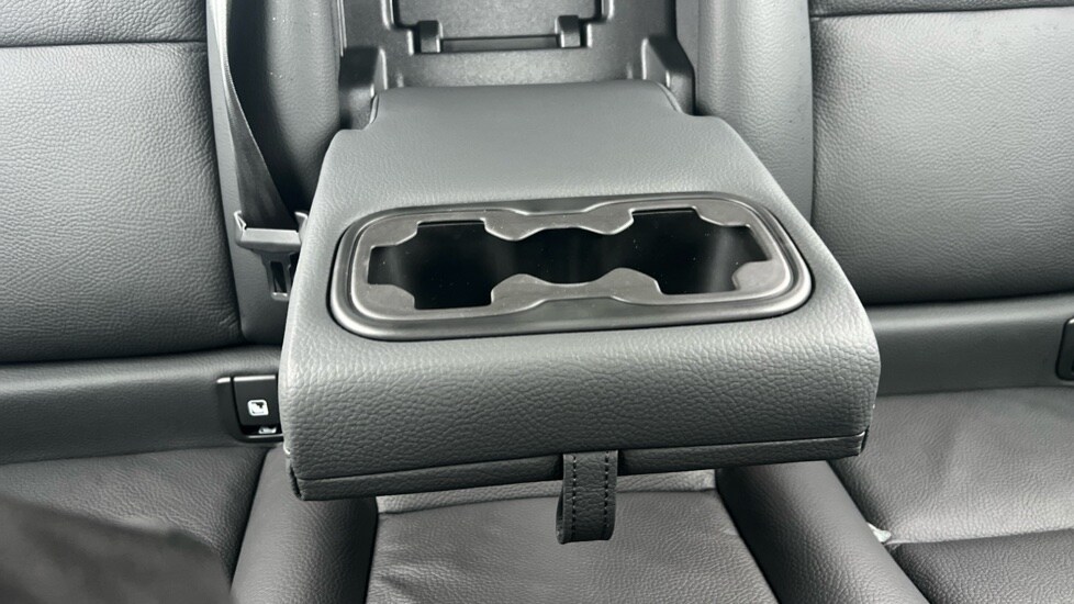 Used Volvo V90 2025 for sale - 76533690: Photo 31