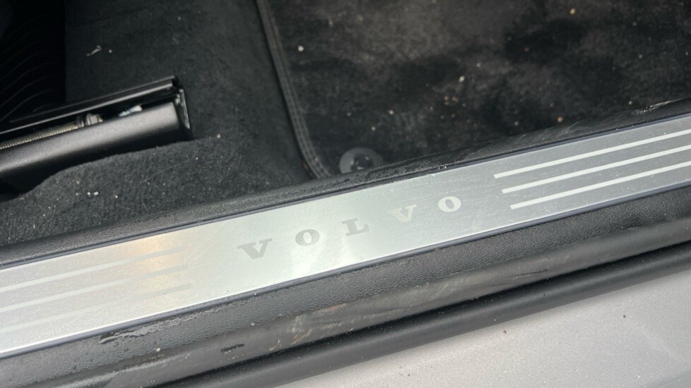 Used Volvo V90 2025 for sale - 76533690: Photo 41
