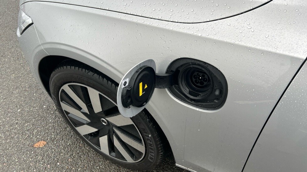 Used Volvo V90 2025 for sale - 76533690: Photo 45