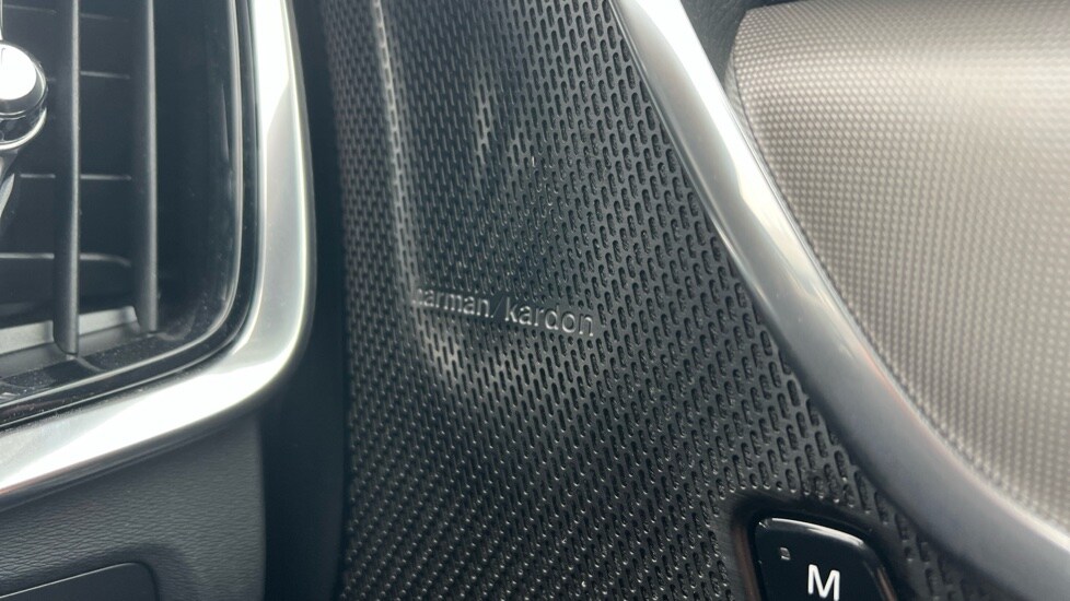 Used Volvo V90 2025 for sale - 76533690: Photo 63