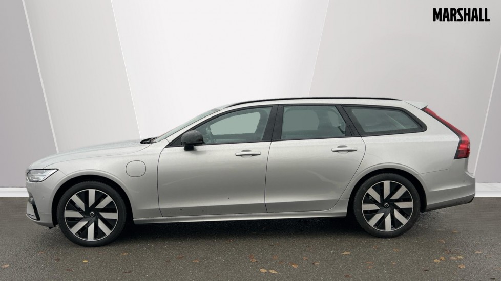 Used Volvo V90 2025 for sale - 76533690: Photo 8