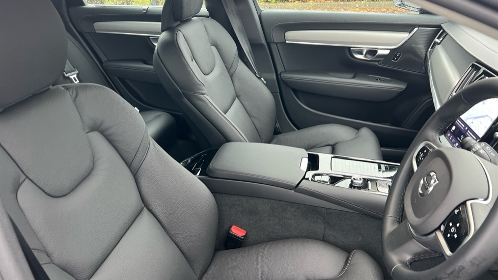Used Volvo V90 2025 for sale - 76533690: Photo 9