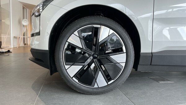 Used Volvo EX30 2025 for sale - 75484612: Photo 25