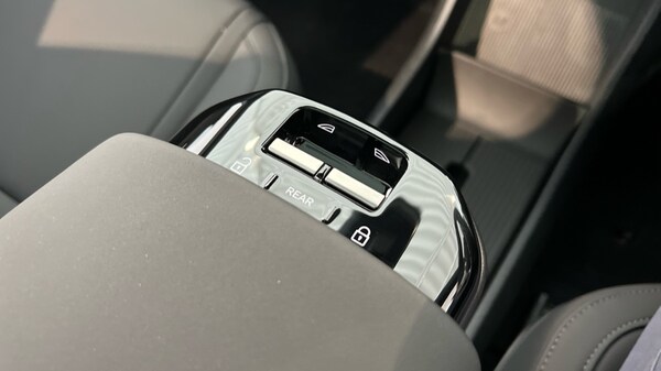 Used Volvo EX30 2025 for sale - 75484612: Photo 32