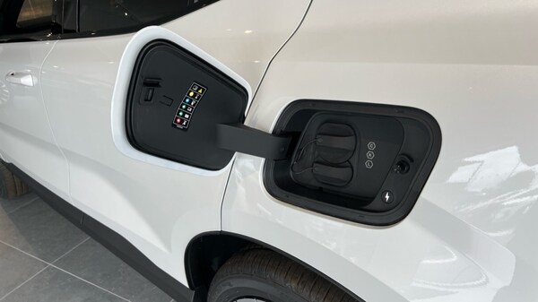 Used Volvo EX30 2025 for sale - 75484612: Photo 41