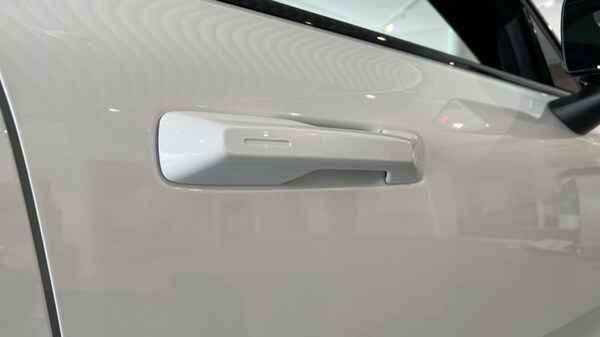 Used Volvo EX30 2025 for sale - 75484612: Photo 52
