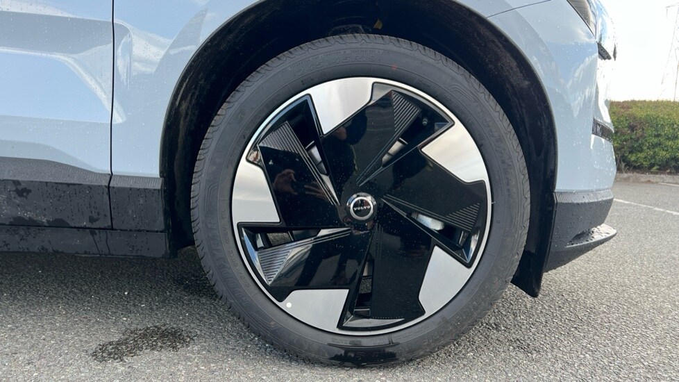 Used Volvo EX30 2025 for sale - 76145876: Photo 16