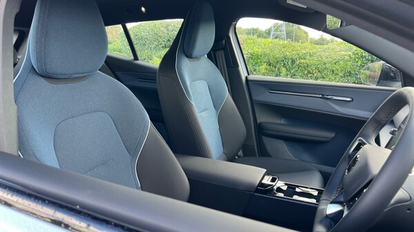 Used Volvo EX30 2025 for sale - 76145876: Photo 9