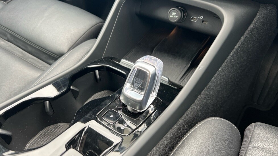 Used Volvo XC40 2024 for sale - 76244520: Photo 14