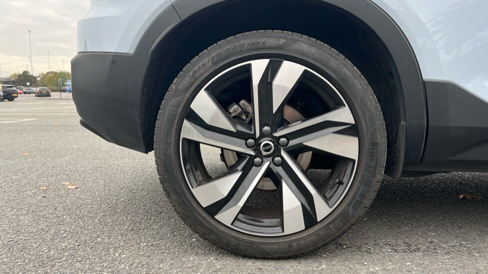 Used Volvo XC40 2024 for sale - 76244520: Photo 24